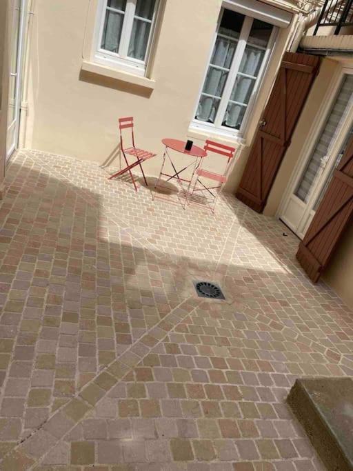 Le Cocon Balneo Sens Exterior foto
